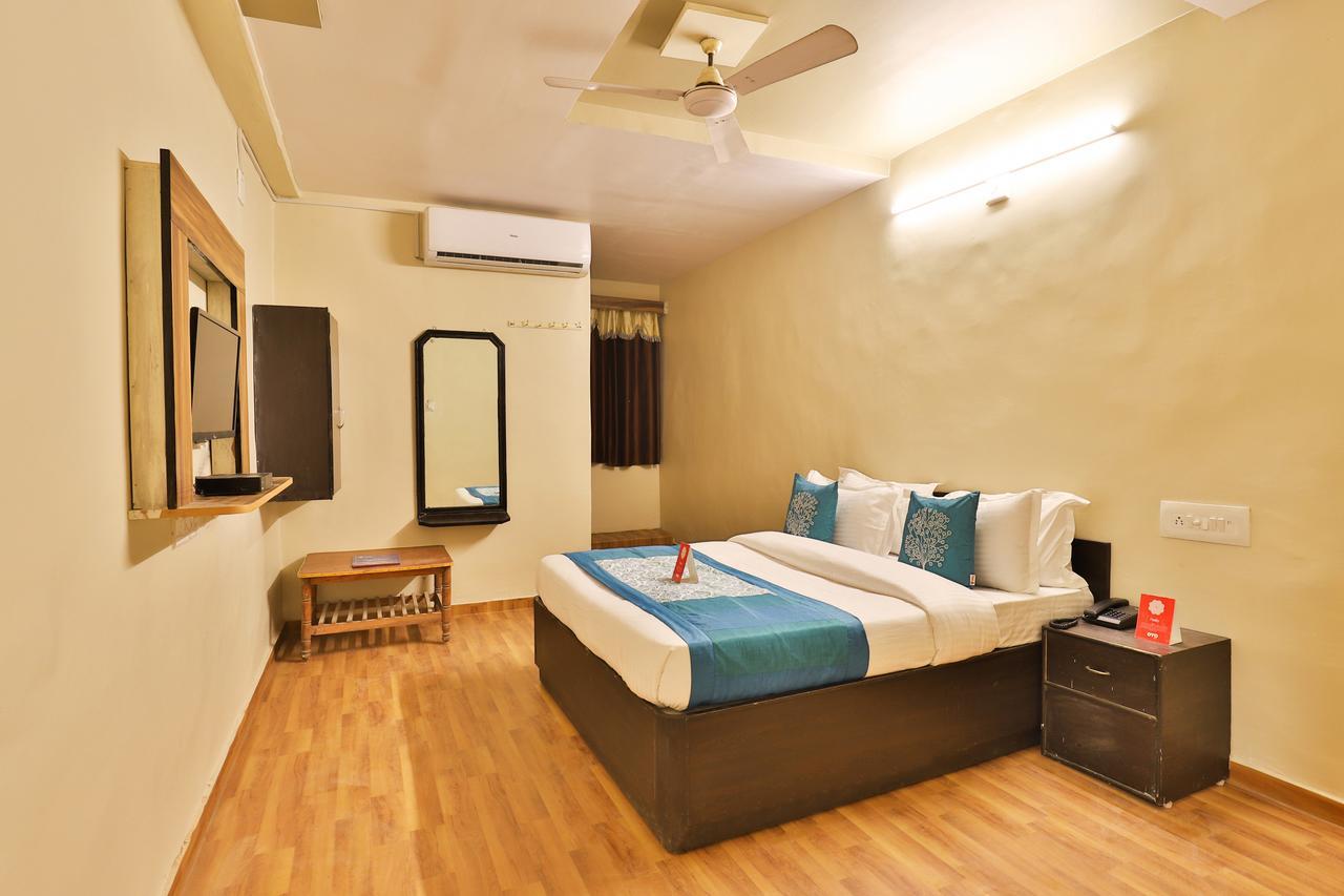Oyo 11427 Hotel Kalyan Ahmedabad Eksteriør billede